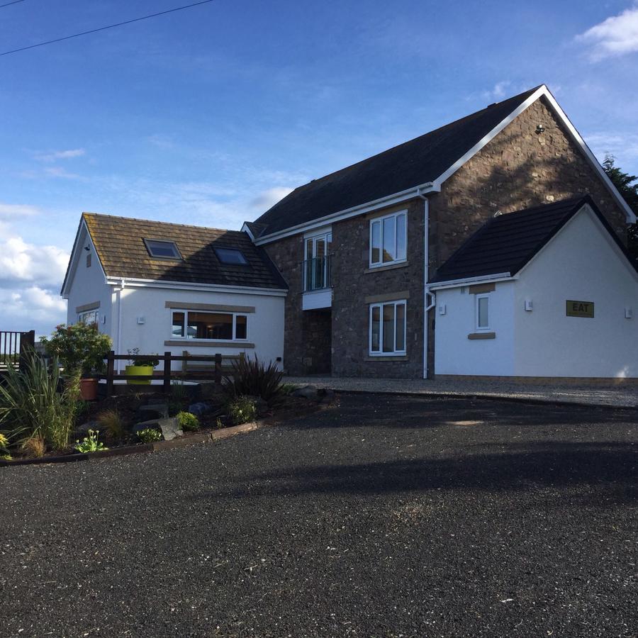 Eat And Sleep Lindisfarne Hostel Fenwick  Exterior photo
